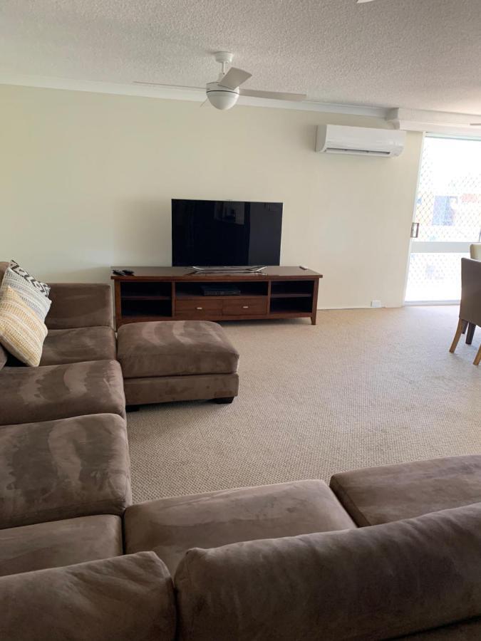 Pacific Regis Beachfront Holiday Apartments Gold Coast Exterior foto
