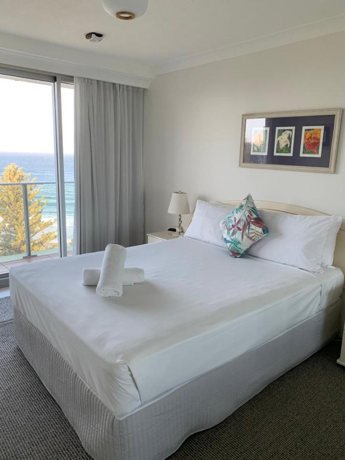 Pacific Regis Beachfront Holiday Apartments Gold Coast Exterior foto