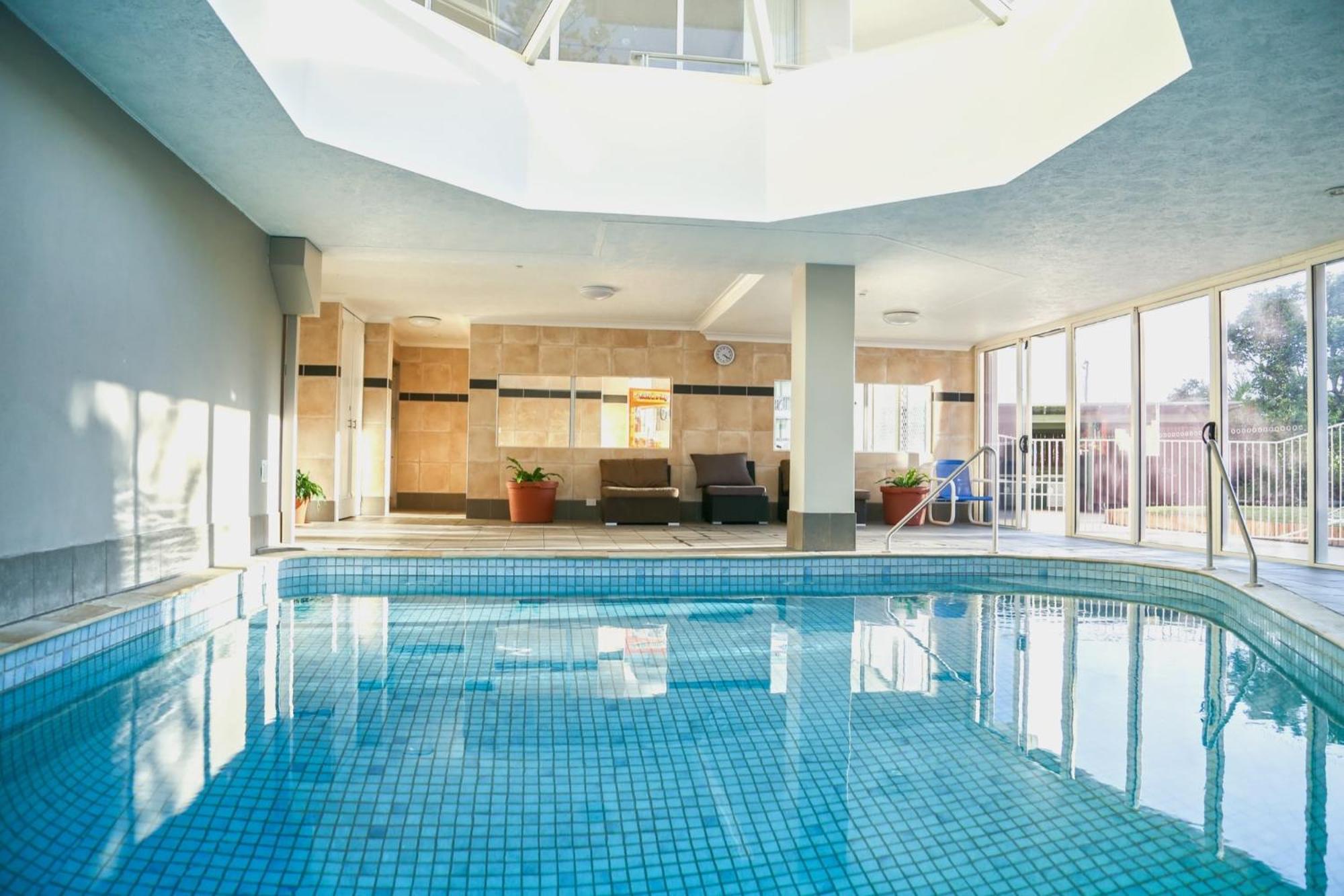 Pacific Regis Beachfront Holiday Apartments Gold Coast Exterior foto